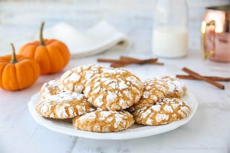 Pumpkin Crinkle Cookies are light, soft, and cake-like with warm pumpkin spices. An easy fall cookie coated in powdered sugar that cracks as it bakes. Pumpkin Crinkle Cookies, Crinkle Cookies Recipe, Cookie Videos, Spiced Pumpkin, Crinkle Cookies, Fall Cookies, Cheesecake Bars, Party Desserts, Cookies Ingredients