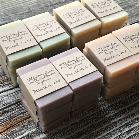 Handmade Soap Packaging, Soap Wedding Favors, Favors Baby Shower, Soap Labels, Wedding Favors Cheap, Soap Favors, Soap Packaging, Diy Wedding Favors, Favors Wedding