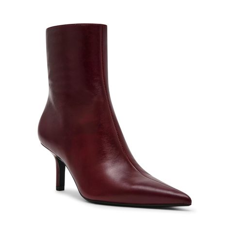 PRICES MAY VARY. Steve Madden Womens Boots For Fall 2024, Bordeaux Fashion, Colored Boots, Real Leather Boots, Burgundy Boots, Fall Boots, Steve Madden Boots, Pointed Toe Boots, Wine Colored