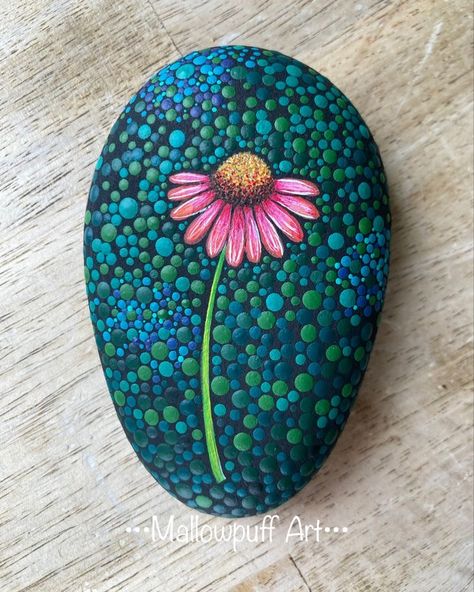 Painted Rocks With Dots, Rock Painting Mandala Easy, Paint Rocks Ideas Easy, Unique Rock Painting Ideas, Dot Art Rocks, Cool Rock Painting Ideas, Mandela Rock Painting, Dot Rocks, Rock Painting Flowers