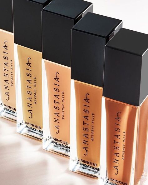 ANASTASIA BEVERLY HILLS Luminous Foundation: A water-resistant liquid foundation that creates a luminous, natural finish and is long-wearing even without setting powder. Anastasia Beverly Hills Foundation, Instagram News, Luminous Foundation, News Flash, Neutral Undertones, Cool Undertones, Instagram Makeup, Makeup Pictures, Skincare Makeup