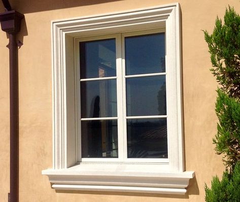 Foam molding Window Molding Trim Exterior, House Window Design Exterior, Window Border Design, Outdoor Window Trim, Exterior Window Molding, Exterior Window Trim Ideas, Window Trim Paint, Window Trim Styles, Foam Molding