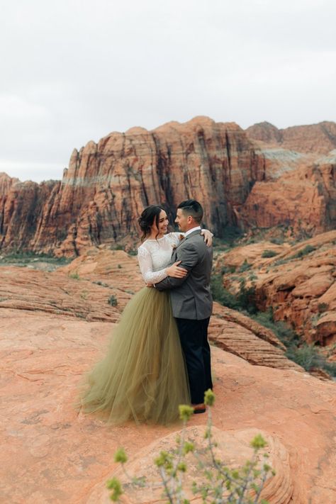 Canyon Wedding, Snow Canyon State Park, Elopement Shoot, Wildflower Photo, Desert Elopement, Boho Wedding Inspiration, Elopement Locations, Adventure Wedding, Elopement Inspiration