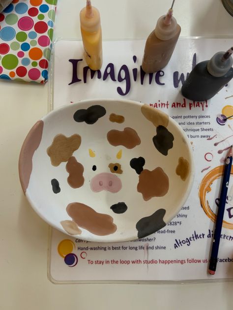 Cow Ceramic Bowl, Strawberry Cow Pottery, Love Pottery Painting Ideas, Cow Pottery Painting Ideas, Paint Your Own Pottery Ideas Mug Simple, Pottery Asthetic Ideas, Painting Dishes Ideas, Ceramic Pottery Painting Ideas Bowls, Emma Bridgewater Pottery Painting Ideas