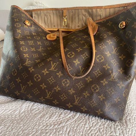 Louis Vuitton | Bags | Authentic Louis Vuitton Neverfull Gm Bag | Poshmark Never Full Bag, Neverfull Louis Vuitton, Neverfull Damier Ebene, Lv Store, Louis Vuitton Neverfull Pm, Louis Vuitton Alma Pm, Lv Neverfull, Louis Vuitton Neverfull Gm, Neverfull Gm