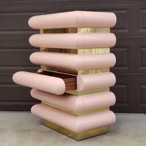 Russel Wright, Dream Furniture, Wood Chest, Apartment Decor Inspiration, Pink Vibes, 1 Of 1, Dream Rooms, Dream Decor, Dream House Decor