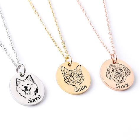 PRICES MAY VARY. [Customized Pet Photo Necklace] Sketch style pet photo size: approximately 0.8 inches (20 millimeters) in diameter, chain length: 21 inches (55 millimeters)/gold-plated, silver plated, rose gold stainless steel. This is of better quality than brass or alloy materials. It uses anti color changing materials, which are durable and long-lasting! [Custom pet photo]To ensure the carving effect of your pet necklace, please upload a clear and unobstructed photo of your pet's head. The c Necklace Sketch, Aesthetic Gifts, Mom Aesthetic, Portrait Necklace, Necklace Cat, Pet Jewelry, Pet Sympathy Gifts, Gifts For Dog Lovers, Pet Mom