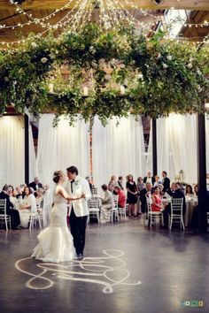 Wedding Ceiling, Atlanta Wedding Venues, Tafel Decor, Wedding Chandelier, Floral Chandelier, Have Inspiration, Atlanta Wedding, Wedding Cake Designs, The Ceiling