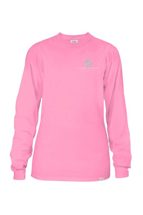 This Simply Southern Plus Size Long Sleeve Blame It On My Roots T-Shirt for Women in Flamingo is perfect for this winter. This shirt features an adorable graphic, long sleeves, and lightweight construction. Pair with your favorite jeans or joggers to complete the look! Features: Simply Southern Style: EXT-LS-ROOTS-FLAMINGO Color: Flamingo 100% Cotton Simply Southern Shirts Long sleeves, crew neckline Simply Southern logo on left chest and sleeves, logo tag on hem Back Graphic: Screen printed Sim Southern Logo, Hanging Cosmetic Bag, Southern Sweet Tea, Flamingo Color, Simply Southern Shirts, Oh Christmas Tree, Simply Southern Tees, Preppy Southern, My Roots