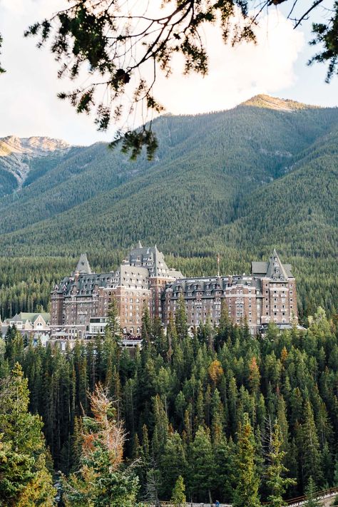 Fairmont Banff Springs: 6 Reasons to Stay in this Iconic Hotel on Your Banff National Park Trip - Heart for Wander Banff Fairmont Hotel, Banff In Spring, Banff City, Banff Hotel, Banff Aesthetic, Travel Montana, National Park Trip, Banff Springs Hotel, Fairmont Banff Springs