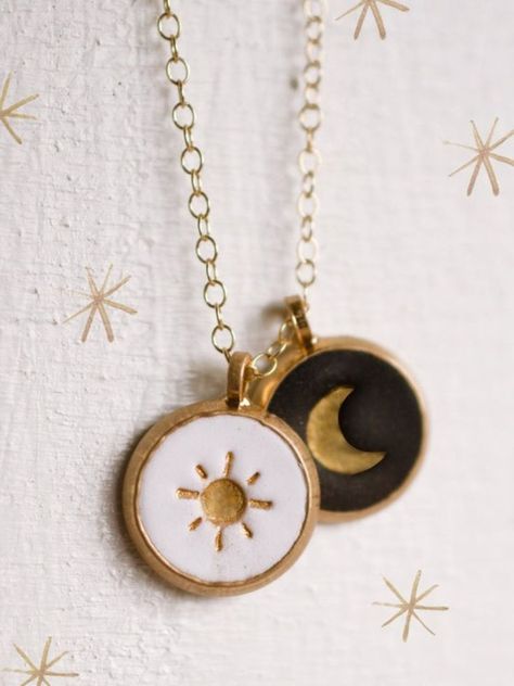 Sun and moon necklace astrology pendant Celestial Jewelry Sun And Moon Necklace, Necklace Circle, Gold Moon Necklace, Handmade Clay Jewelry, Crescent Necklace, Media Luna, Moon Gifts, Ceramic Necklace, Handmade Jewelry Tutorials