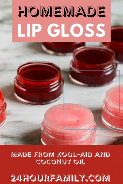 How to Make Lip Gloss from Kool-Aid Packets Diy Lip Balm Recipes Vaseline, Diy Lip Mask, Homemade Lip Gloss, Kool Aid Packets, Make Lip Gloss, Homemade Lip Scrub, Lip Gloss Recipe, Scrub Recipe Diy, Gloss Diy