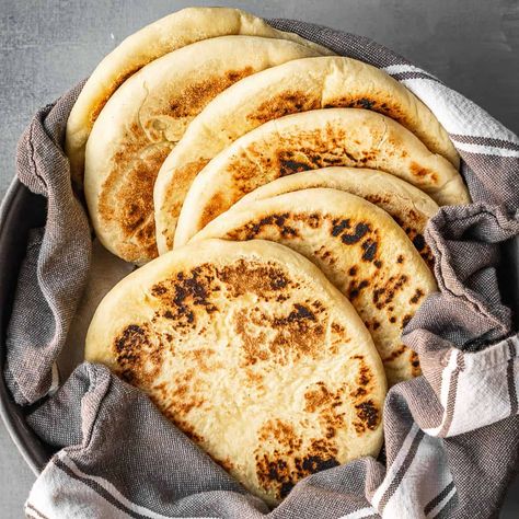 Homemade Greek Pita Bread Recipe What To Serve With Shish Kabobs, Greek Pita Bread Recipe, Greek Pita Bread, Greek Pita, Fresh Fruit Tart, Homemade Pita Bread, Pita Recipes, Pita Bread Recipe, Knead Bread Recipe