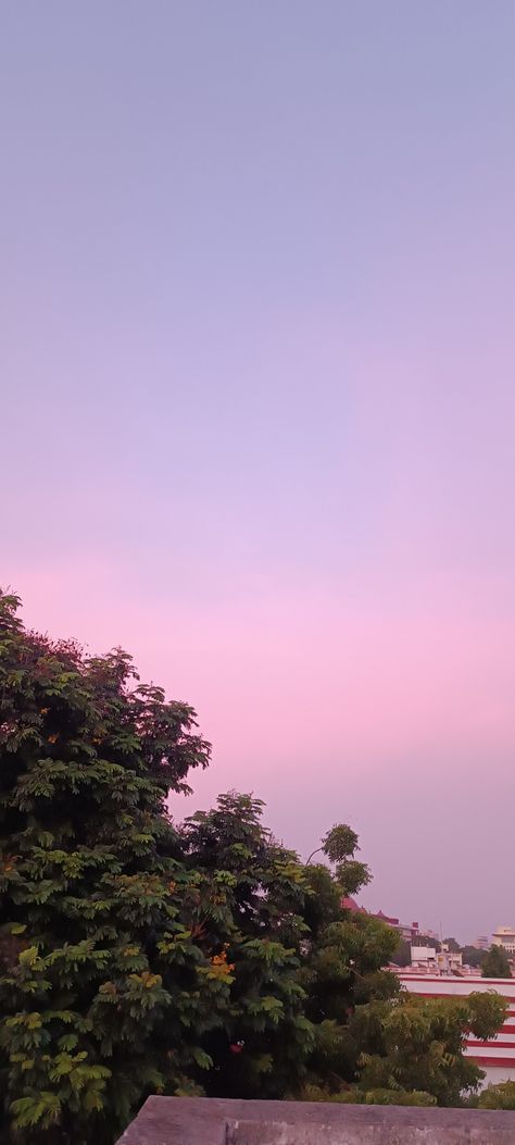 Vintage Lockscreen Pink, Asthetic Picture Wallpaper Vintage Pink, Cute Aesthetic Pink Wallpaper, Aesthetic Pink Lockscreen, Pink Sky Wallpaper, Iphone Wallpaper Aesthetic Pink, Pink Minimalist Wallpaper, Pink Wallpaper Lockscreen, Dreamy Wallpaper