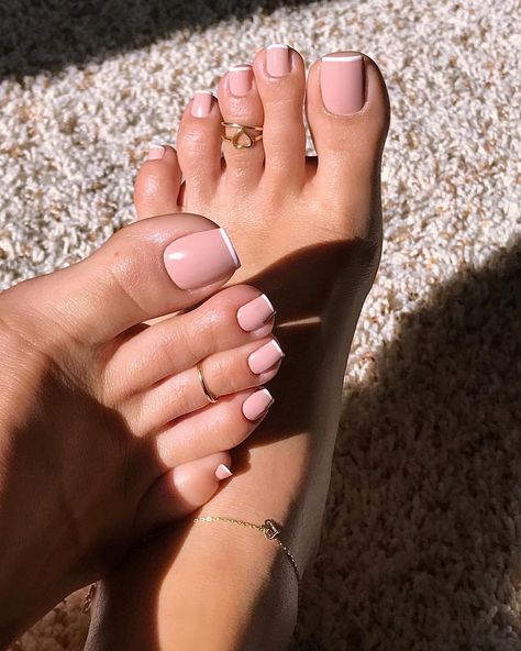 Pedicure Gel, Pink Toe Nails, Nail Pink, Acrylic Toes, Toe Nail Color, Pretty Toe Nails, Pink Toes, Cute Toe Nails, Nagel Tips