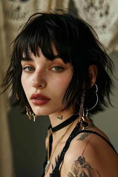 Curly Hair Punk Styles, Scruffy Hairstyles Women, Rock Style Hair Women, Short Hairstyle Women Fringe, Short Witchy Haircuts, Fantasy Short Hairstyles, Fantasy Hairstyles Short, Short Hair Characters Halloween, Short Alternative Hairstyles