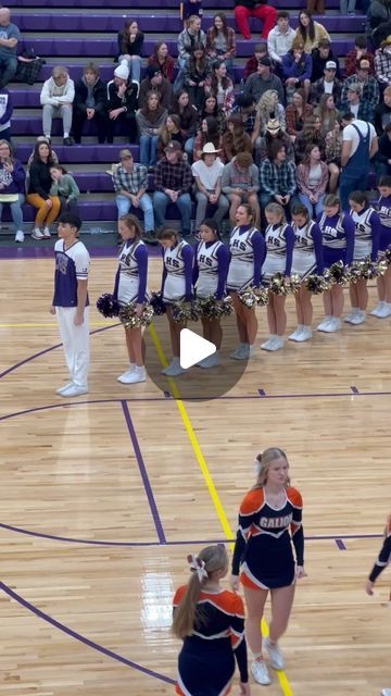 Offense Cheers Football, Cheerleader Videos, Cheer Videos, Cheer Fails, Cheerleading Videos, Stunt Video, Cheer Leaders, Cheer Stunts, Fail Video