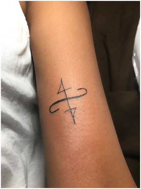 Harmony tattoo symbol ♥️ done by @Melanin_DesireTattoos On Instagram Harmony Symbol Tattoo, Harmony Tattoo Symbols, Harmony Tattoo, Harmony Symbol, Birthday Horoscope, Remembrance Tattoos, Massage Business, Zodiac Sign Tattoos, Symbol Tattoos