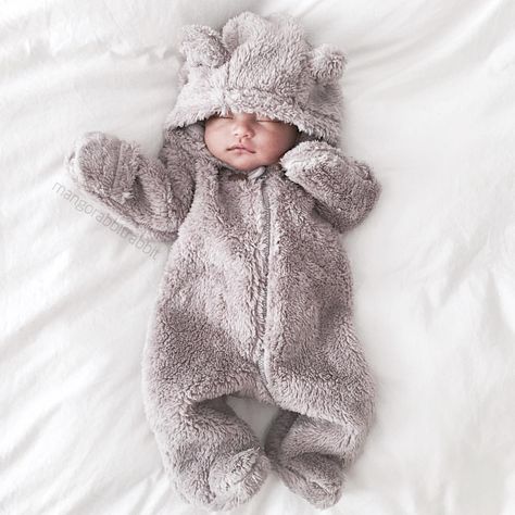 Clothes Brands, Newborn Clothes, Baby Top, Foto Baby, Baby Boy Fashion, Baby Outfits Newborn, Baby Outfits, Newborn Outfits