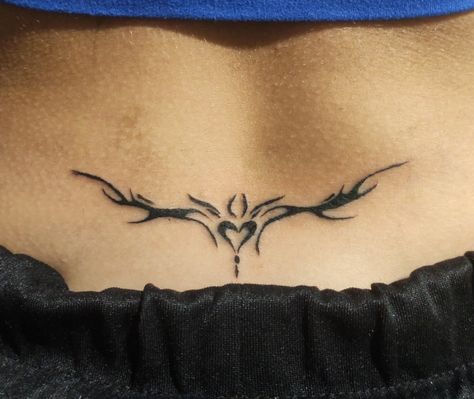 Tramp Stamp Minimalist, Front Tramp Stamp Tattoo, Small Tramp Stamp, Small Tramp Stamp Tattoos, Tramp Stamps, Lower Back Tattoo, Tramp Stamp Tattoos, Funky Tattoos, Tattoos Inspiration