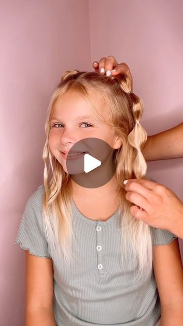 Bubble Braid French Braids, Medium Length Bubble Braid, Picture Day Hairstyles For Kids Short, Hair For Picture Day At School, Bubble Braid Hairstyles Kids, Bubble Braid Half Up, Girls First Day Of School Hairstyles, Half Up Girls Hairstyles, 1st Grade Picture Day Hair