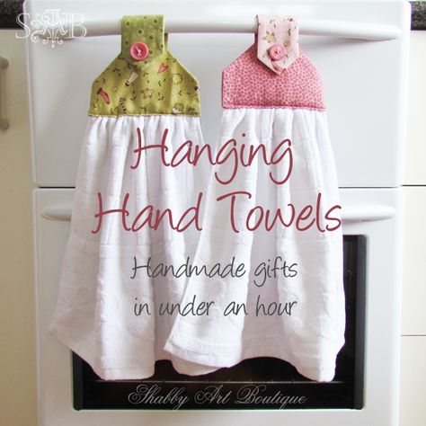 Hanging Hand Towels, Shabby Art Boutique, Holiday Hand Towels, Projek Menjahit, Art Boutique, Sewing 101, Sew Ins, Towel Pattern, Sewing Class