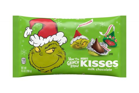 Hershey's Just Announced Their Holiday Lineup and It Includes the First Reese's Holiday Flavor Christmas Candy Bag, Grinch Christmas Party, Kisses Candy, Movie Night Snacks, Grinch Party, Hershey's Kisses, Milk Chocolate Candy, Birthday Candy, Kisses Chocolate