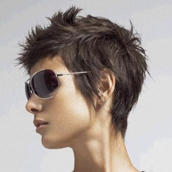 Long sideburn and back Pixie Short Spiky Haircuts, Funky Short Hair, Short Spiky Hairstyles, Mens Haircuts, Short Hair Trends, Hair Styles 2014, Sassy Hair, Funky Hairstyles, Short Pixie Haircuts