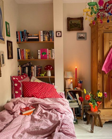 Open Storage Bedroom, Bedroom Ideas Colourful, Dopamine Room, Top Bedroom Ideas, Reading Nook Bedroom, Bedroom Reading Nook, Unreliable Narrator, Professional Overthinker, Future Me