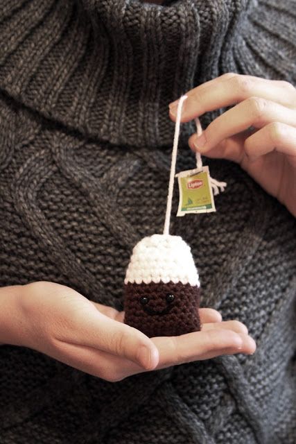 Free Crochet Pattern for a cute little Amigurumi Crochet Tea Bag...I love the little face on him, too sweet! Crochet Tea Bag, Tea Crafts, String Crafts, Crochet Food, Crochet Cross, Love Crochet, Guest Post, Crochet For Kids, Learn To Crochet