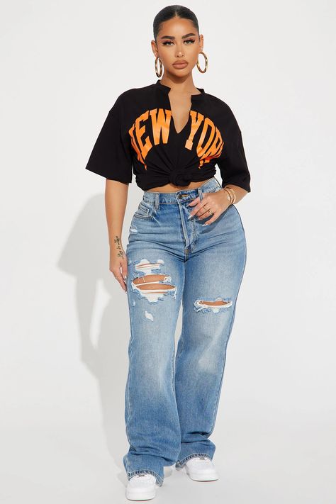 Fashion Nova Clothes, Cute Everyday Outfits Black Women, Black Graphic Tee Outfit, Modeling Clothes, New York Girl, Stephanie Rao, Mommy Outfits, Orange T Shirt, Casual Outfits For Teens