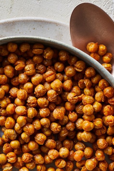 Air-fried chickpea snacks are intensely flavored and incredibly crunchy. Drying the chickpeas is essential to a good crunch, so don't skip this step. If you have time, leave them out on the counter to dry for an hour or two before frying. #comfortfood #comfortfoodrecipes #healthycomfortfood #healthycomfortfoodrecipes #recipe #eatingwell #healthy Chickpea Snacks, Chickpeas Recipe, Veggie Chips, Homemade Granola Bars, Crispy Chickpeas, Chickpea Recipes, Dash Diet, Roasted Chickpeas, Chickpeas