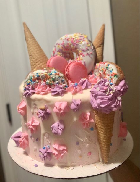 Donut And Ice Cream Birthday Cake, Ice Cream Donut Cake, Half Birthday Cakes Girl, Birthday Cake Donut, Sweet Birthday Cake, Half Birthday Cakes, Donut Ice Cream, Cake Donut, Ice Cream Birthday Cake