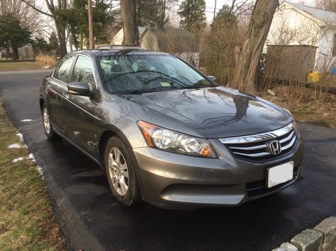 Car brand auctioned:Honda Accord LX-P Sedan 4-Door 2011 Car model honda accord lx p sedan 4 door 2.4 l grey gray Check more at http://auctioncars.online/product/car-brand-auctionedhonda-accord-lx-p-sedan-4-door-2011-car-model-honda-accord-lx-p-sedan-4-door-2-4-l-grey-gray/ Honda Accord 2012, Honda Accord Lx, Car Brand, Car Stuff, My Dream Car, Honda Accord, Car Model, Dream Cars, Suv Car