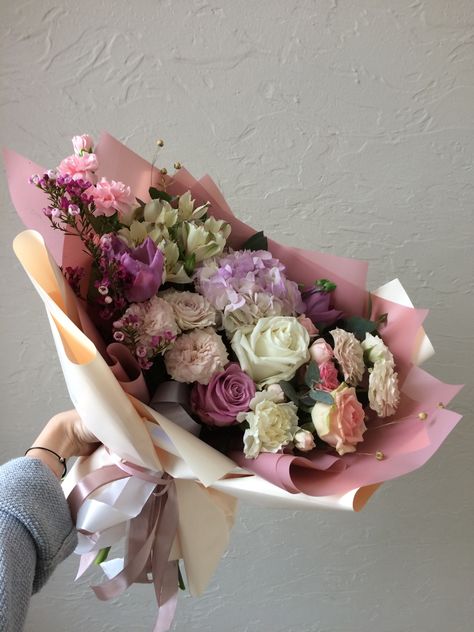 Bouquet Of Flowers, Tulips Flowers, Hydrangea, Flowers Bouquet, Floral Arrangements, Tulips, Floral Wreath, Flowers, Floral