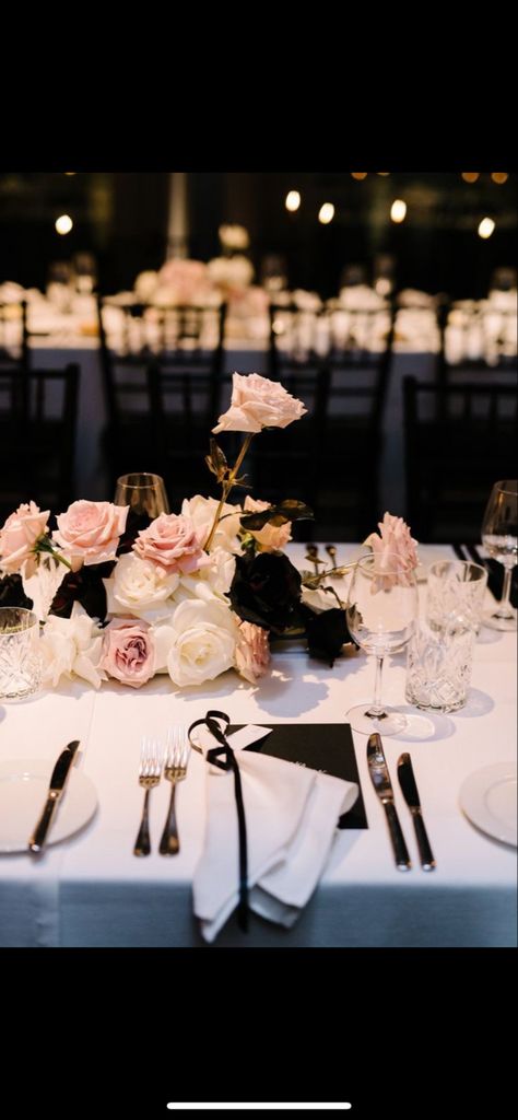 Masculine Wedding Reception, Black White Pink Wedding Bouquet, Black White Peach Wedding, Black Ivory And Blush Wedding, Black White And Mauve Wedding, Pink Black And White Wedding Ideas, Black White Gold Blush Wedding, Pink Black And Gold Quince, Dusty Rose Black And White Wedding