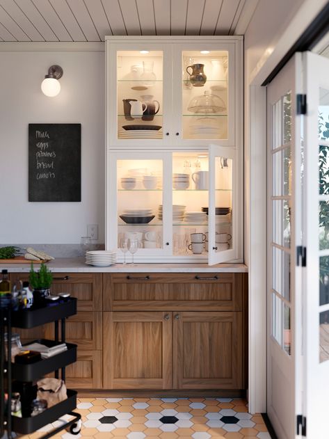 Great ideas for a family kitchen - IKEA Ikea Glass Kitchen Cabinets, Ikea Sektion Enkoping, Ikea Kitchen Farmhouse Style, Ikea Kitchen Sektion Ideas, Kitchen Cabinet Over Window, Designer Ikea Kitchen, Ikea Kitchen Glass Cabinets, Timeless Ikea Kitchen, Ikea Off White Kitchen