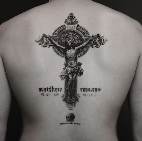 Jesus On Cross Tattoo, Crucifix Tattoo, Saint Tattoo, Catholic Tattoos, Cross Tattoo For Men, Half Sleeve Tattoos For Guys, Jesus Tattoo, Religious Tattoos, Back Tattoos For Guys