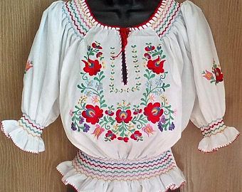 Embroidered blouse | Etsy Hungarian Embroidery, Folk Style, Womens Blouses, Embroidered Leather, Folk Fashion, Blogger Tips, Blog Planner, Style Blouse, Embroidery Blouse