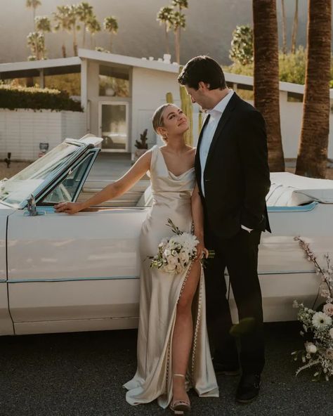 27 Dreamy Vow Renewal Dresses That Look Amazing at Every Age Vegas Vow Renewal Ideas, Wedding Renewal Ideas 10 Year, Vow Renewal Dresses, Wedding Renewal Dress, Modern Wedding Aesthetic, Destination Wedding Colors, Best Wedding Vows, Vow Renewal Dress, Wedding Vow Renewal Ceremony