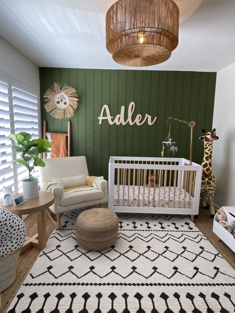 Boho Safari Nursery - Project Nursery Vom Avea Un Copil, Baby Nursery Inspiration, Baby Room Themes, Baby Room Neutral, Baby Boy Room Decor, Nursery Room Design, Girl Nursery Room, Baby Room Inspiration, Baby Boy Room Nursery