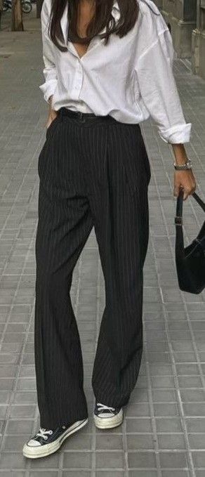 Striped Tailored Pants Outfit, Corporate Sleaze Outfits, Styling Slacks Women, Pin Stripe Pants Outfit Aesthetic, Pinstripe Outfit Woman, Striped Slacks Outfit, Slacks And Tshirt Outfit Women, Grey Pinstripe Pants Outfit Women, Navy Pinstripe Trousers Outfit