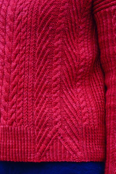 Brooklyn Tweed / Ondawa Pullover – Carly in Stitches Brooklyn Tweed Patterns, Cable Sweaters, Crochet Pullover Pattern, Brooklyn Tweed, Women's Cardigans, Knitting Women Cardigan, Shade Of Red, Winter Is Here, Cable Sweater