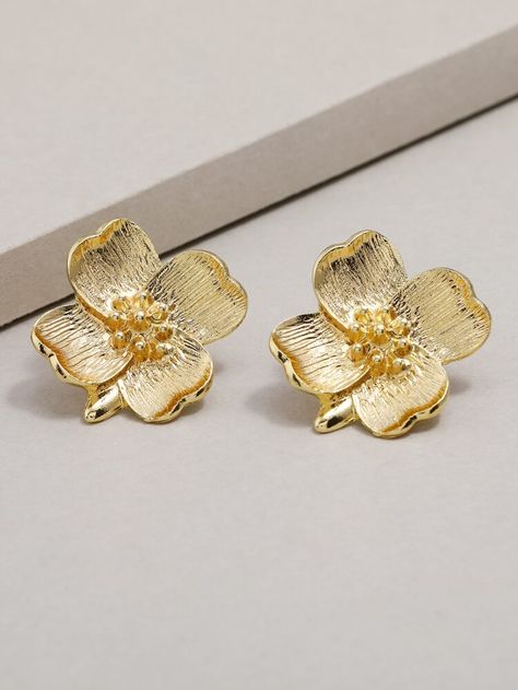 Free Returns ✓ Free Shipping On Orders $49+ ✓. Flower Decor Stud Earrings- Earrings at SHEIN. Gold Flower Earrings, Flower Earrings Gold, Embellished Fashion, Floral Studs, Earring Trends, Alloy Earrings, Fancy Jewellery, Flower Decor, Watches Women Fashion