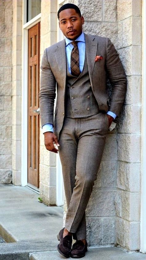 Gq Mens Style, Formal Dresses For Men, Black Suit Men, Black Suit Wedding, Classy Suits, Mens Wearhouse, Black Men Fashion Swag, Classy Men, Fashion Suits For Men