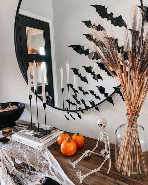 #halloween #halloweendecoration #halloweenideas #halloweenparty #halloween2022 #halloween2023 #halloweencostume #halloweennails #halloween Halloween Mirror, Halloween Entryway, Elegant Halloween Decor, Halloween Office, Halloween Decor Diy, Halloween Eve, Halloween Bedroom, Diy Halloween Decor, Skeleton Decorations