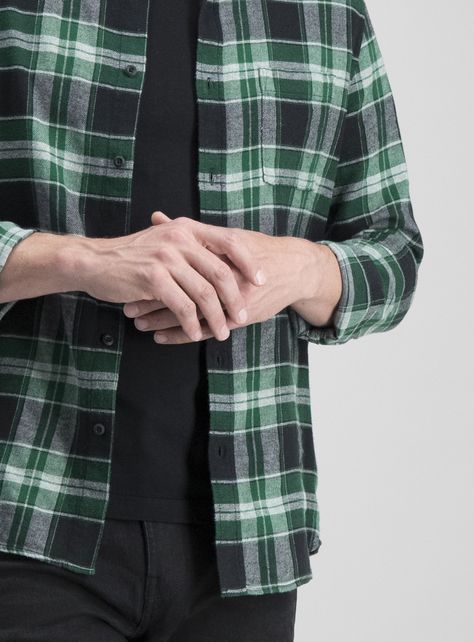 Green Check Shirt Outfit, Green Flannel Outfit Aesthetic, Men Green Outfit, Green Flannel Outfit Men, Green Flannel Outfit, Green Chinos Men, Flannel Outfits Aesthetic, Checked Shirt Outfit, Green Shirt Outfits