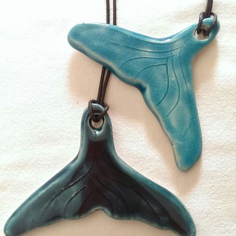 Whale Necklaces Whale Tale, Whale Jewelry, Ceramic Pendants, ดินปั้น Polymer Clay, Clay Diy Projects, Clay Crafts Air Dry, Tanah Liat, Keramik Design, Pottery Crafts