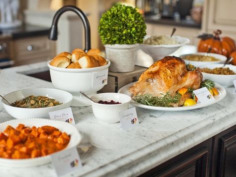 7 tips for hosting thanksgiving dinner on granite countertops.  http://www.archcitygranite.com/7-tips-for-hosting-thanksgiving-dinner-on-granite-countertops/  #ArchCity #thanksgiving #granitecountertops Thanksgiving Buffet Setup, Thanksgiving Buffet Setup Ideas, Thanksgiving Dining Table, Thanksgiving Buffet, Thanksgiving Tips, Turkey Stuffing Recipes, Thanksgiving Dining, Buffet Set Up, Hosting Thanksgiving Dinner