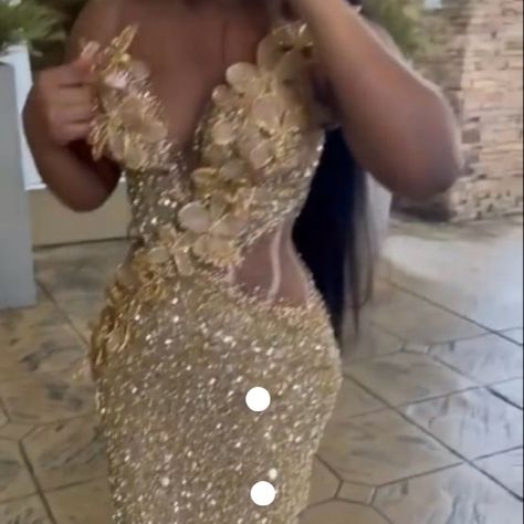 Never Worn, Custom Gown/Dress Diamond Prom Dresses, 8th Grade Prom Dresses, Maroon Prom Dress, Champagne Homecoming Dresses, Silver Prom Dress, Prom Dress Inspo, African Prom Dresses, Sparkly Prom Dresses, Vintage Party Dresses